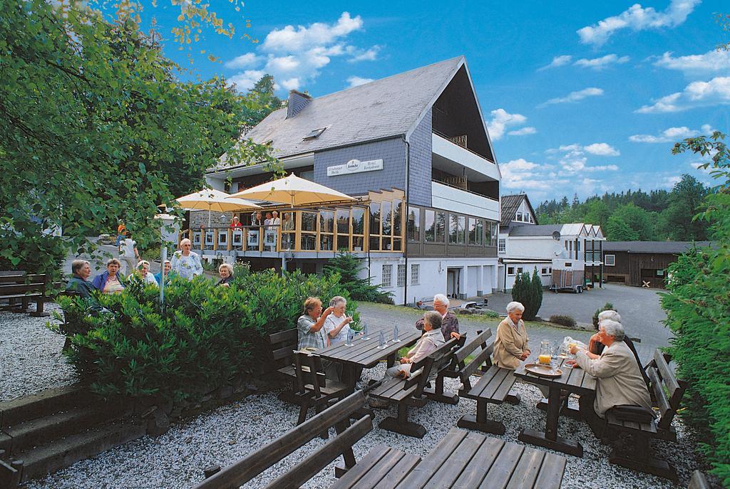 ホテル Ginsberger Heide Hilchenbach 部屋 写真